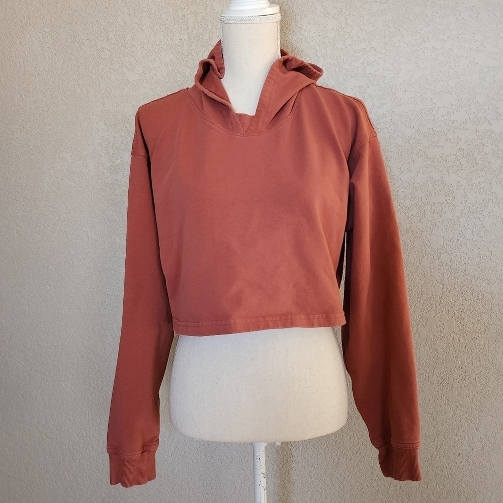 Lululemon all yours cropped hoodie size S/ M